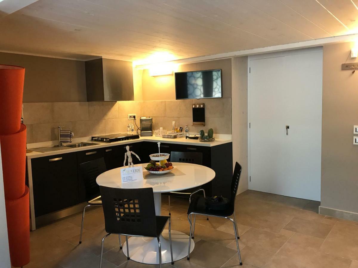 Oroverde B&B Trani Zewnętrze zdjęcie