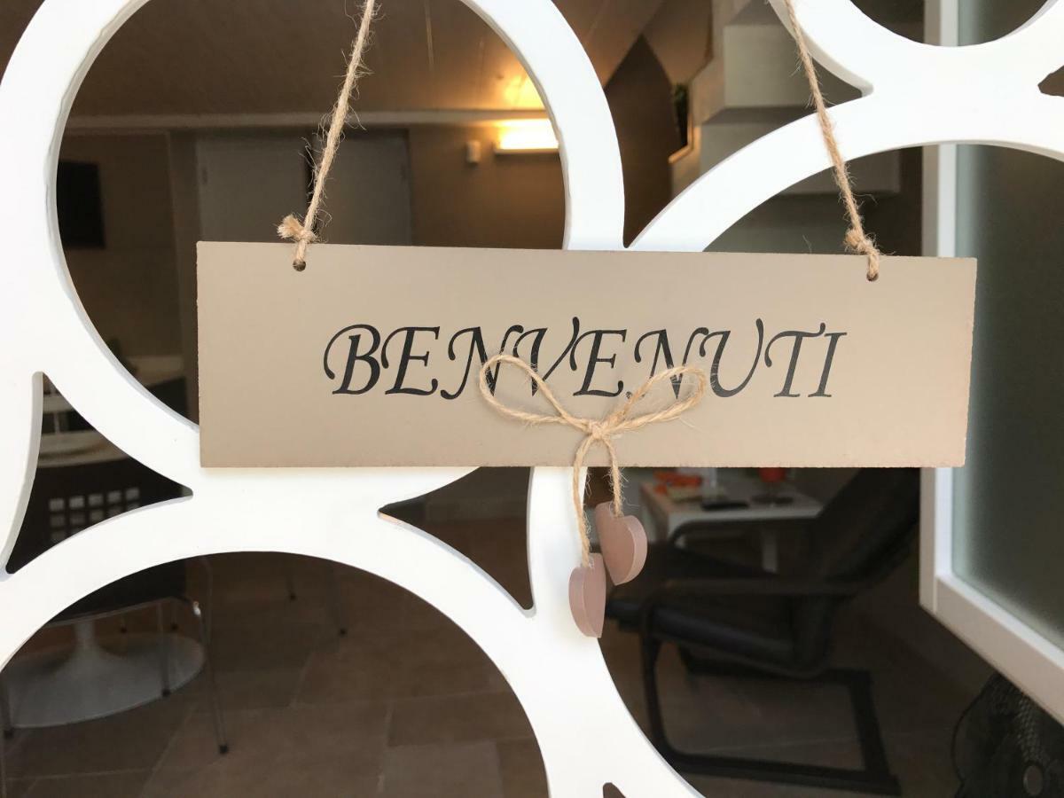 Oroverde B&B Trani Zewnętrze zdjęcie